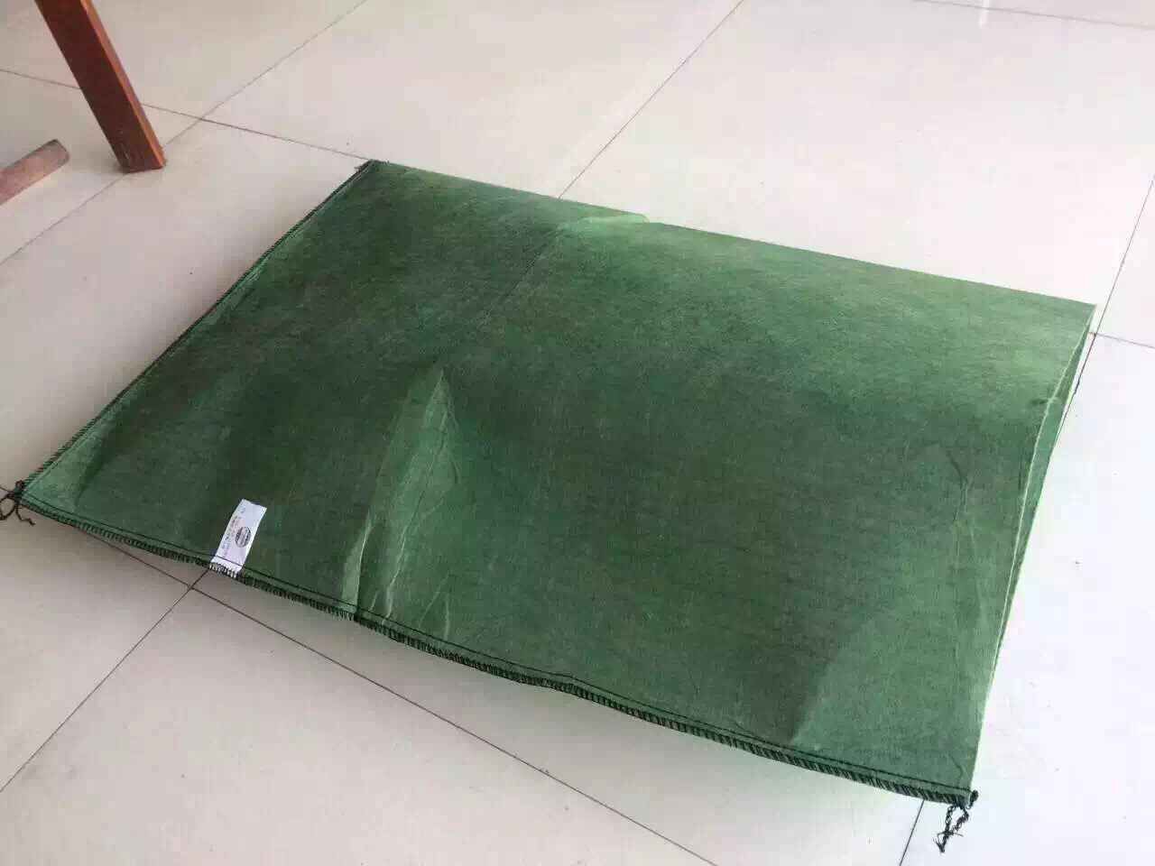 護(hù)坡綠化生態(tài)袋 護(hù)坡綠化生態(tài)袋